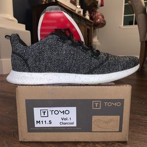 Tomo Golf Shoes Size 11.5